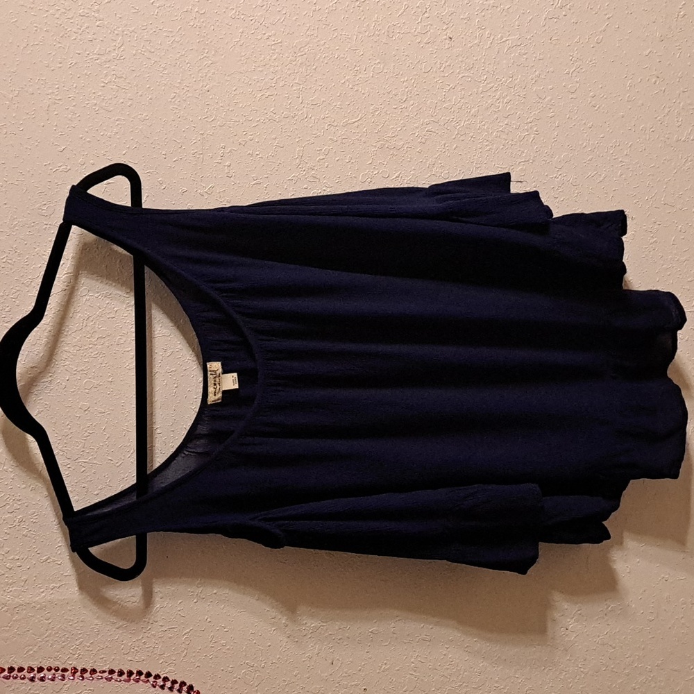 One world Tank Top Shoulderless with frilly sleeves.